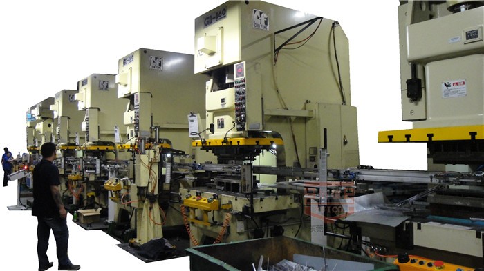 多机联线连杆式机械手如何提高冲压生产效率与产品质量?